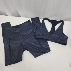Beyond Yoga 2 Piece Size Small Pearlized Ride it Leggings and Sports Bra Navy